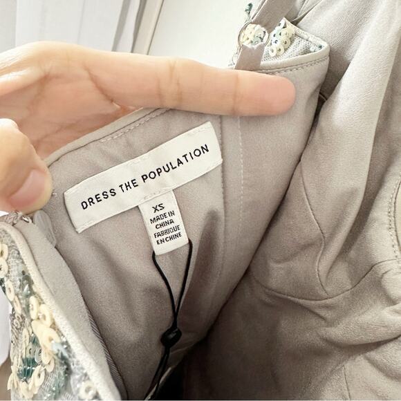 NWT Dress The Population Carlita Sequin Midi Dress in Dove sz XS - Picture 6 of 7